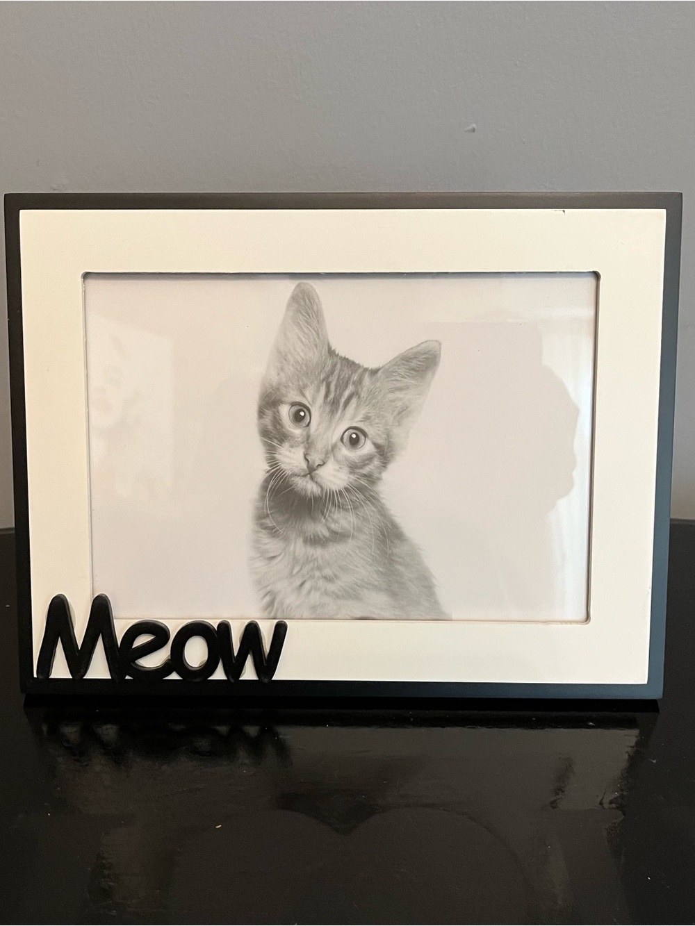 Never Used “Meow” Photo Frame